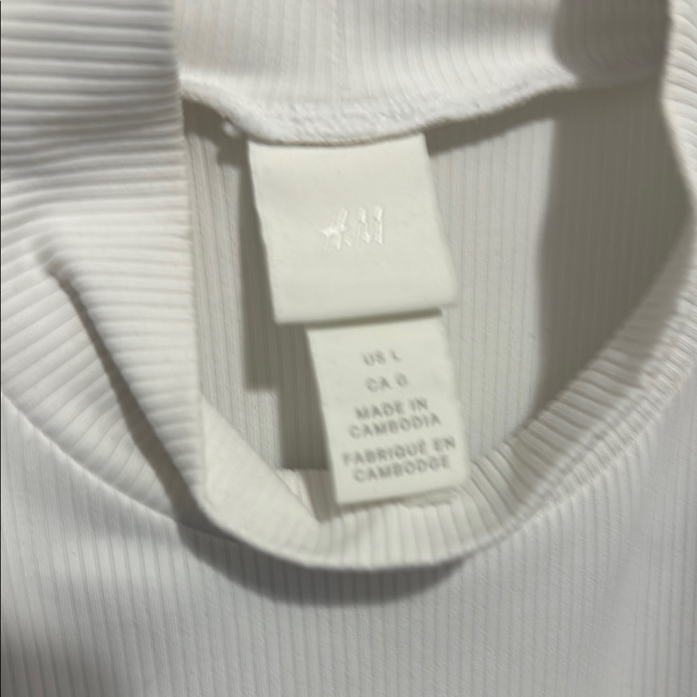 H&M Ribbed White Top - Picture 2 of 5